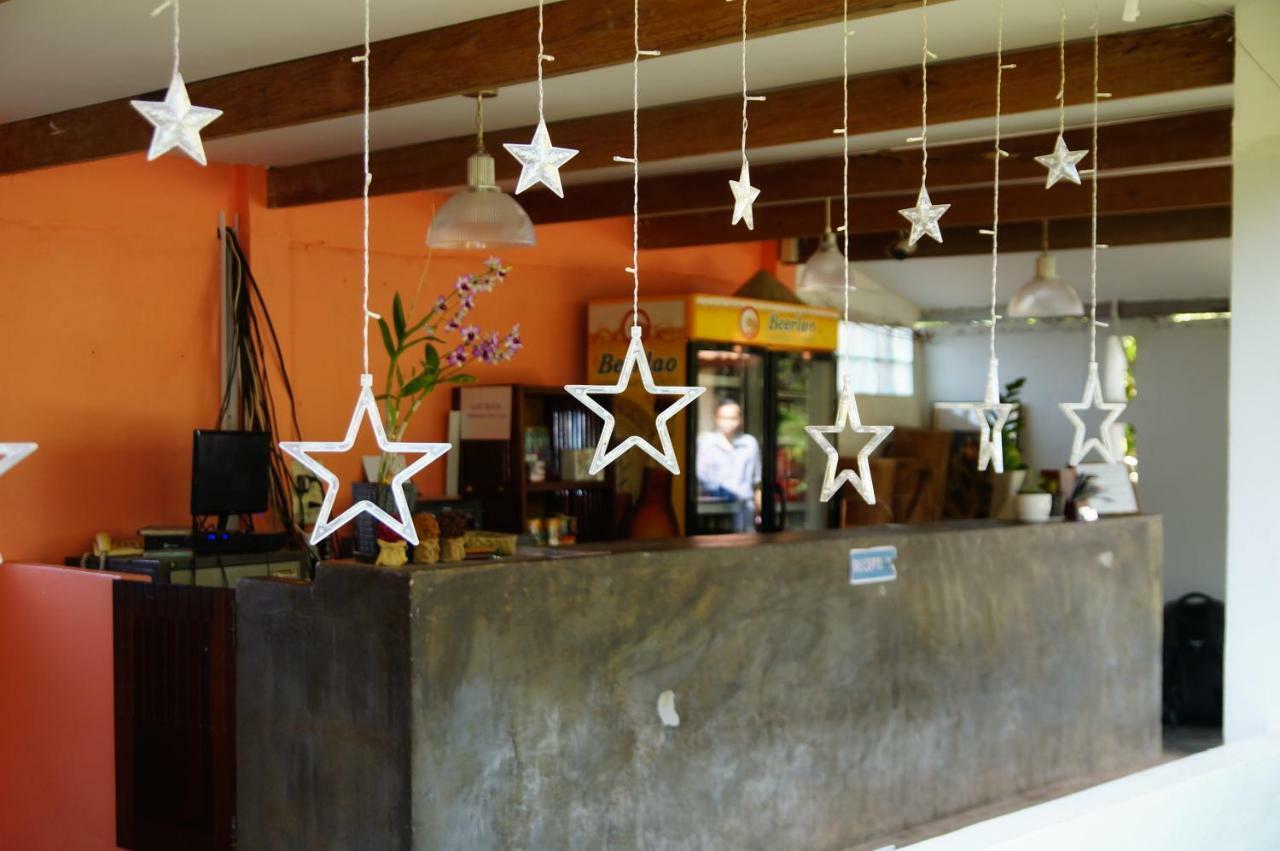 Thakhek Travel Lodge Экстерьер фото